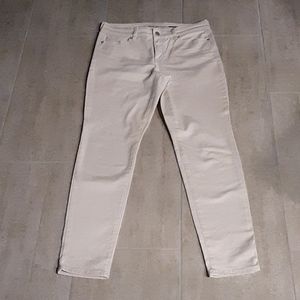 Straight leg stretch jeans